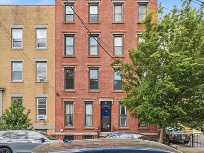 /international/us/264-3rd-st-jersey-city-nj-110108239054/