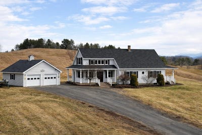 /international/us/82-stark-road-lyndon-vt-110107341389/