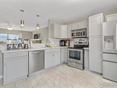 /international/us/950-big-thompson-ave-estes-park-co-110105636071/