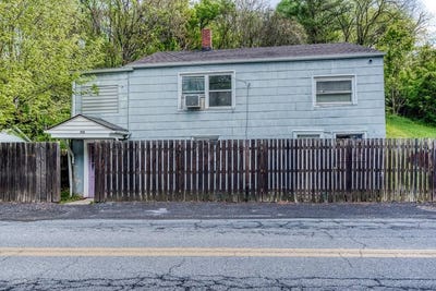 /international/us/715-south-church-street-marion-va-110099173780/