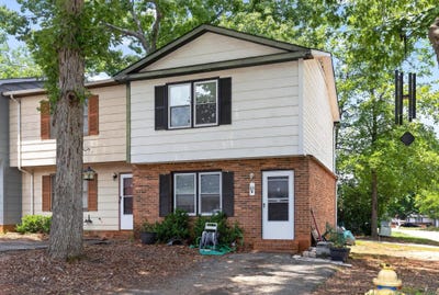 /international/us/10-unit-4-melissa-court-spartanburg-sc-110108815070/