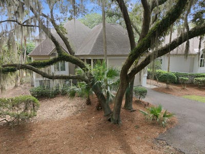 /international/us/3023-hidden-oak-drive-seabrook-island-sc-110119693182/