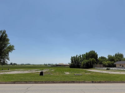 /international/us/1805-1st-st-w-independence-ia-110108441725/