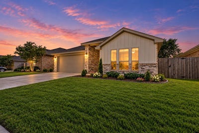 /international/us/206-hubbard-street-hillsboro-tx-110120463663/