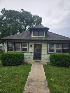 /international/us/932-meadow-ave-rockdale-il-110100425063/?lang=en