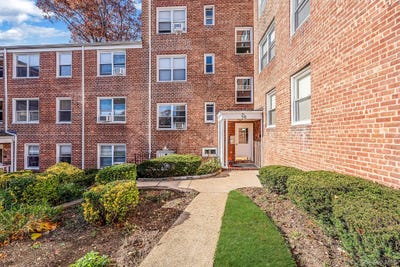 /international/us/16-edwards-street-roslyn-heights-ny-110106470647/
