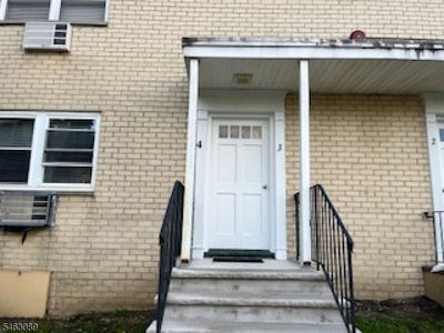 /international/us/406-cranbury-rd-apt-3-east-brunswick-twp-nj-110119968938/
