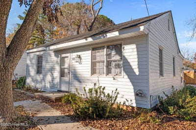 /international/us/405-arbor-street-greenville-nc-110103736748/