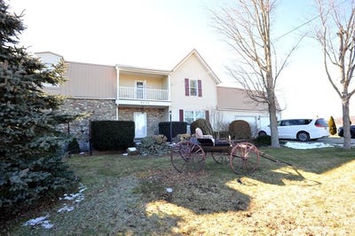 /international/us/8032-county-route-70-howard-ny-110099268706/