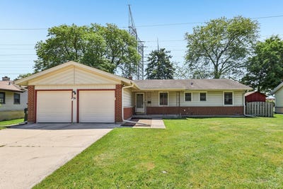 /international/us/511-walnut-lane-elk-grove-village-il-110108332494/