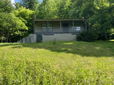 /international/us/96-big-brush-creek-church-road-trosper-ky-110108026119/