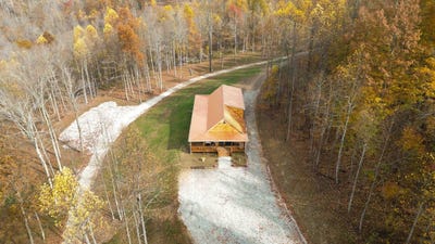 /international/us/945-3447-highway-mckee-ky-110106848799/
