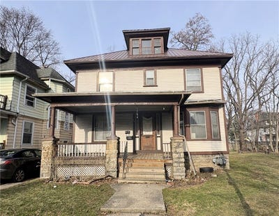/international/us/29-darien-street-rochester-ny-110098961752/