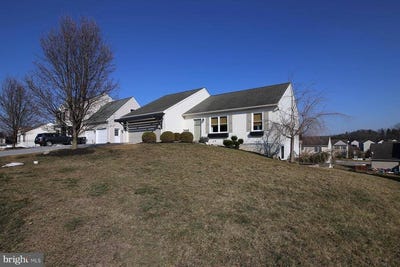 /international/us/514-north-mill-street-jonestown-pa-110106258661/