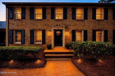 /international/us/268-shoreline-drive-new-bern-nc-110108506423/