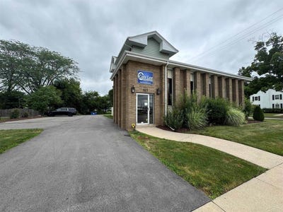 /international/us/827-n-michigan-avenue-saginaw-mi-110108358059/