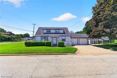 /international/us/1201-portage-street-nw-north-canton-oh-110108393725/