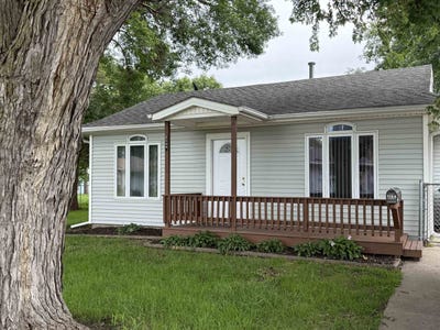 /international/us/1124-edgewater-sioux-city-ia-110101241301/