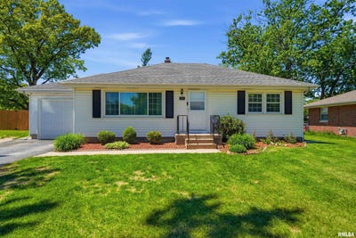/international/us/5203-n-sheridan-road-peoria-il-110107958264/