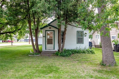 /international/us/103-3rd-street-ne-barnesville-mn-110100044510/