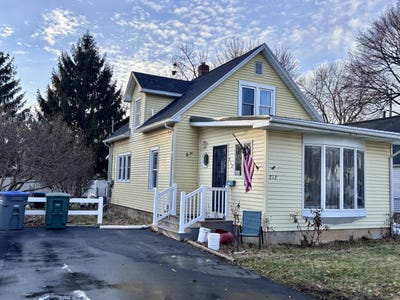 /international/us/212-ilene-street-sturgis-mi-110105784164/