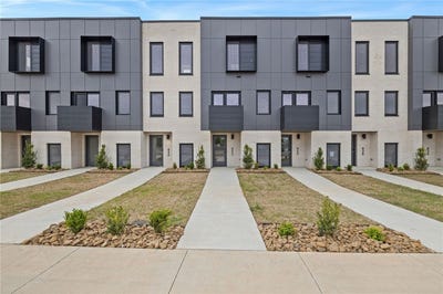 /international/us/842-se-8th-street-bentonville-ar-110107380149/