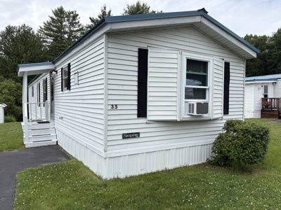 /international/us/35-patio-park-lane-gorham-me-110109012057/