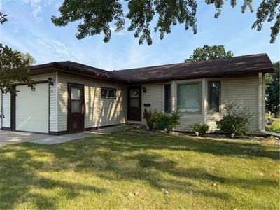 /international/us/813-sprague-street-n-caledonia-mn-110101516898/?lang=en