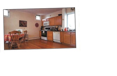 /international/us/16-middle-street-keene-nh-110102203494/