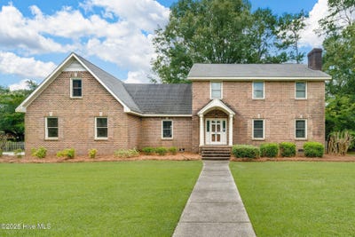 /international/us/518-forest-lane-wallace-nc-110103481408/