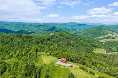 /international/us/962-hawks-roost-trail-vilas-nc-110108193876/