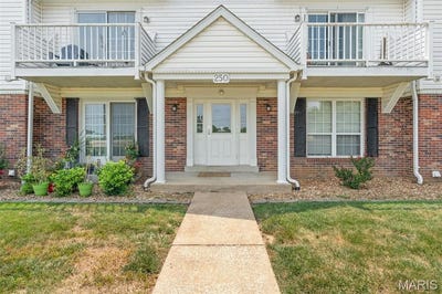 /international/us/254-carriage-court-washington-mo-110109787214/