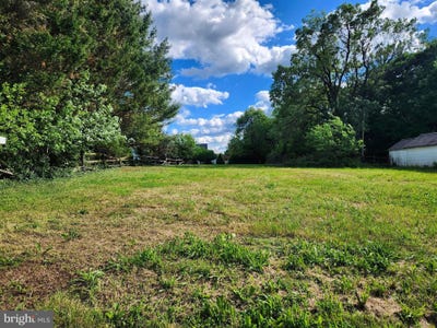 /international/us/9508-pleasant-plains-road-damascus-md-110108071354/