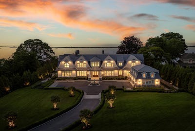 /international/us/25-brewster-lane-east-setauket-ny-110099527711/?lang=en
