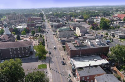 /international/us/125-north-fourth-street-danville-ky-110100836277/