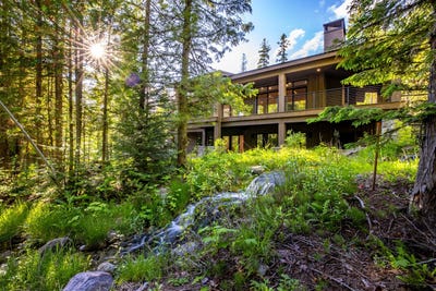 /international/us/92-woodlandstar-circle-whitefish-mt-110095915131/