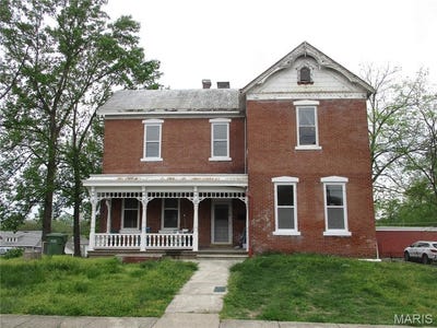 /international/us/1009-swanwick-street-chester-il-110107455365/