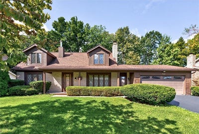 /international/us/81-burlwood-drive-greece-ny-110110221840/