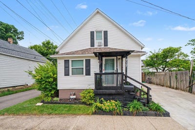 /international/us/717-n-vine-street-elkhart-in-110110329291/