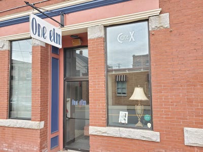 /international/us/1-elm-street-nashua-nh-110102048831/