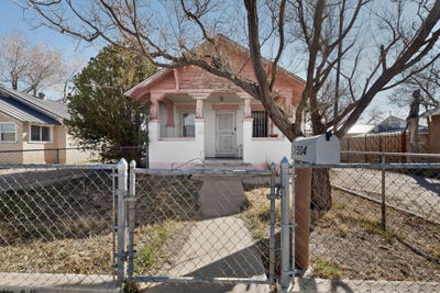 /international/us/1504-6th-street-nw-albuquerque-nm-110105981146/
