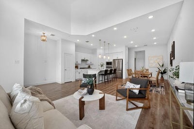 /international/us/409-blue-creek-cove-mckinney-tx-110106306722/