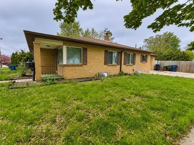 /international/us/1500-n-trumbull-street-bay-city-mi-110108089682/