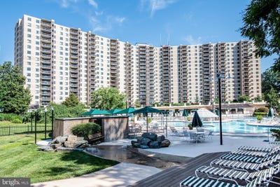 /international/us/309-yoakum-parkway-alexandria-va-110100506381/