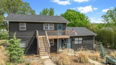 /international/us/830-w-caraway-street-fayetteville-ar-110107480865/
