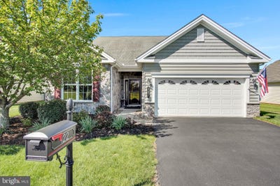 /international/us/122-independence-way-mechanicsburg-pa-110107930380/