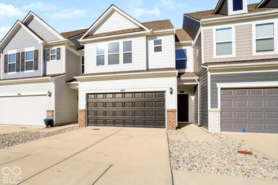/international/us/14190-bay-willow-drive-fishers-in-110120762348/