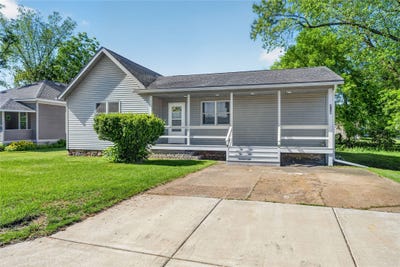 /international/us/219-spruce-street-spooner-wi-110109041567/