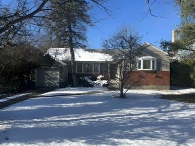 /international/us/3-n-loring-road-levittown-ny-110096500460/?lang=en