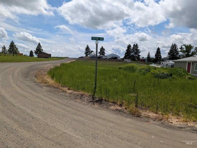 /international/us/foster-ave-lot-1-and-2-cottonwood-id-110108195797/